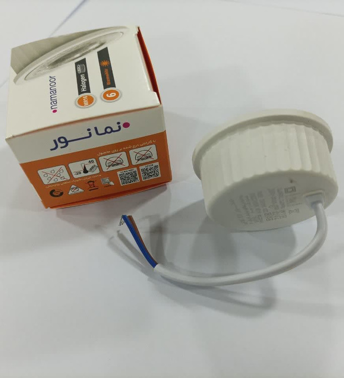 لامپ هالوژن 6 وات نمانور مدل MR16 پایه سیم دار